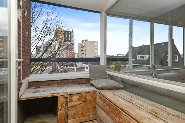 Photo 22 of Gemmastraat 29