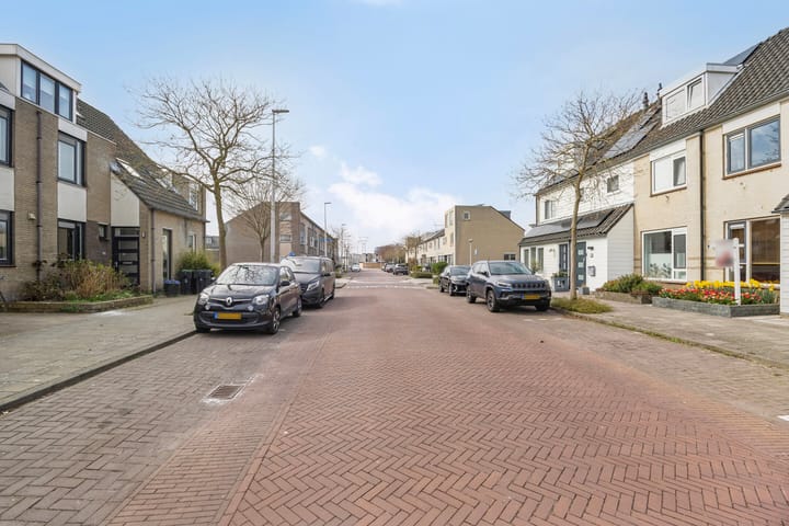 Photo 2 of Meerburglaan 16