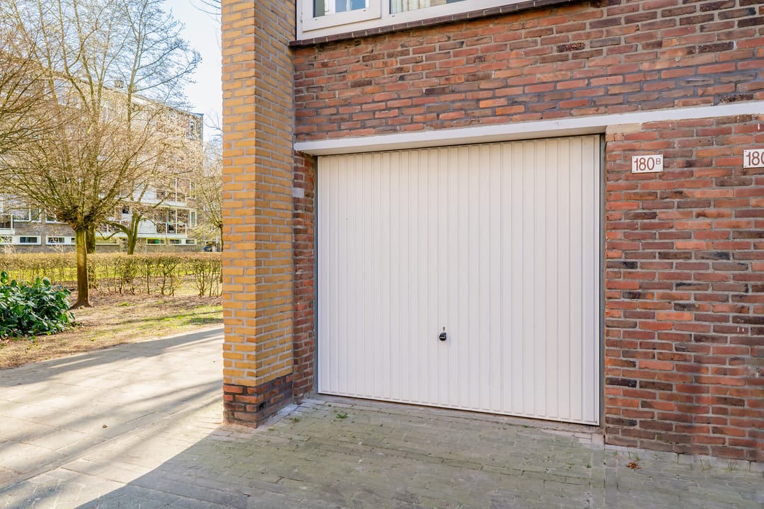 Photo 32 of Julianaplantsoen 180