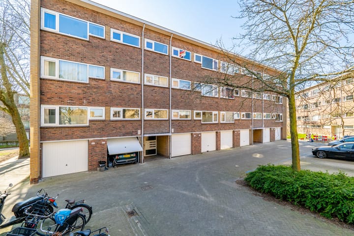 Foto 36 van Julianaplantsoen 180