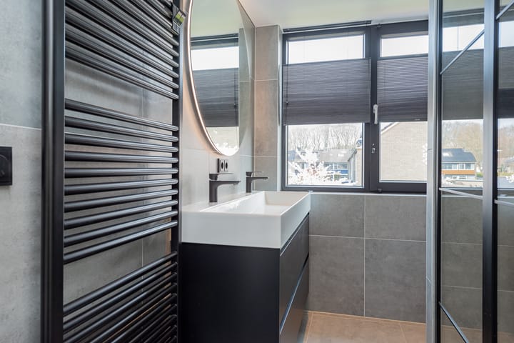 Foto 35 van Ben Viegersstraat 20