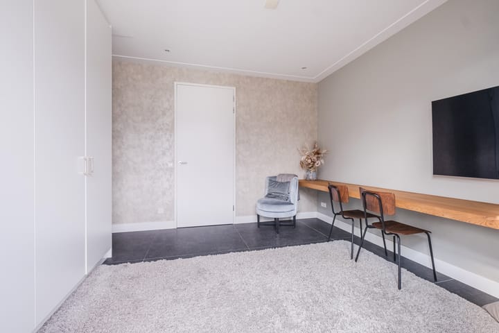 Foto 20 van Ruys de Beerenbrouckstraat 26