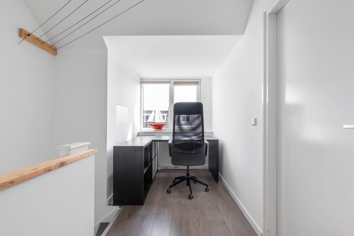 Foto 28 van Dobbestraat 24