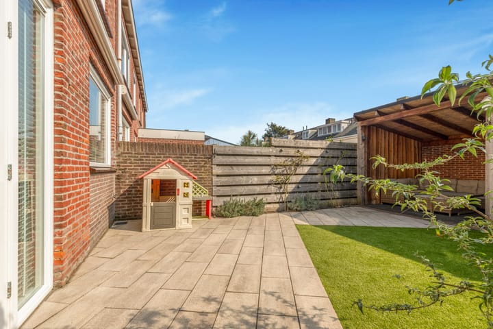 Foto 38 van Dobbestraat 24