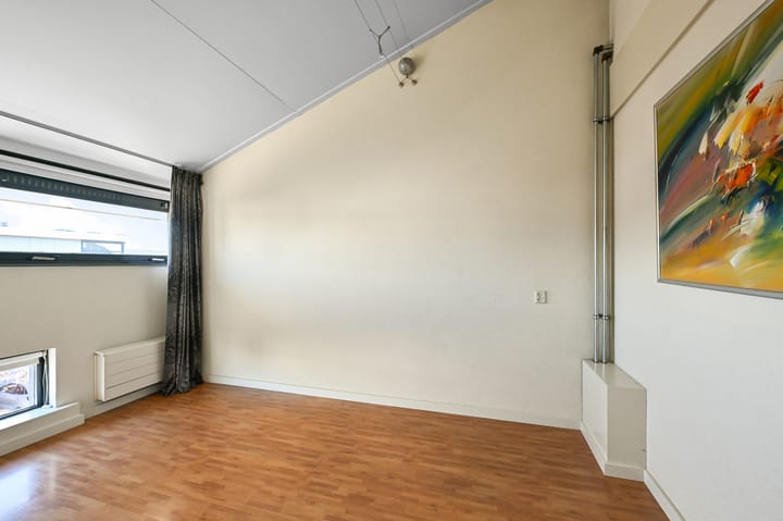 Foto 24 van Amrum 62