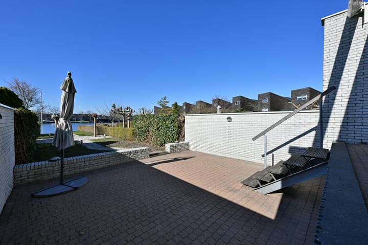 Foto 38 van Amrum 62