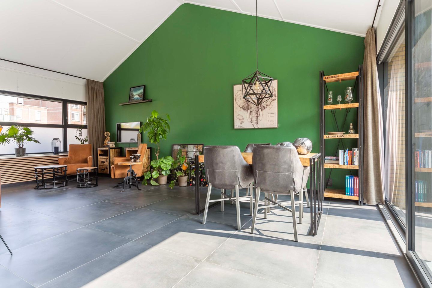 Foto 10 van De Hovenlaan 62