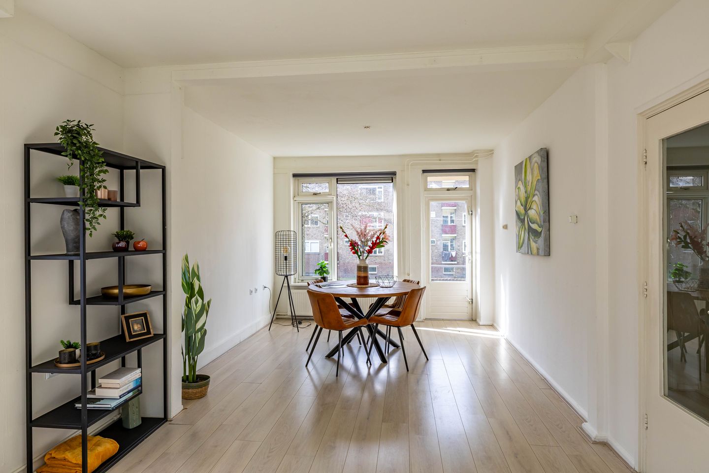 Photo 10 of Nicolaas Beetsstraat 63