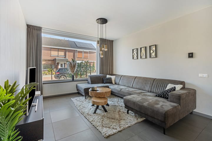 Foto 7 van Christinastraat 6