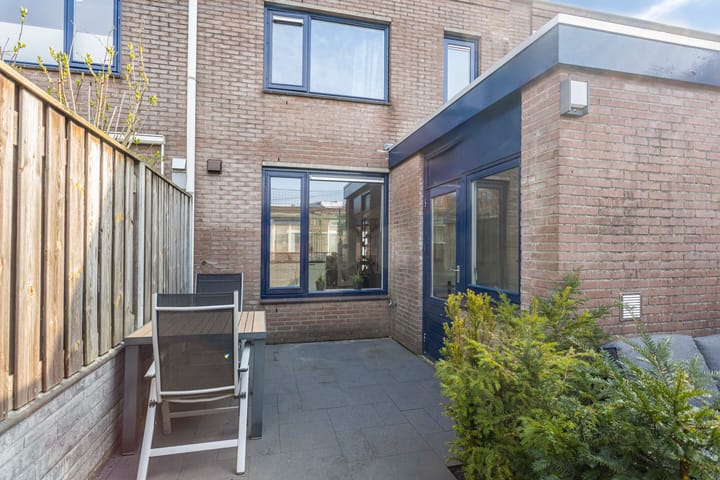 Foto 13 van Chris Wegerifstraat 10