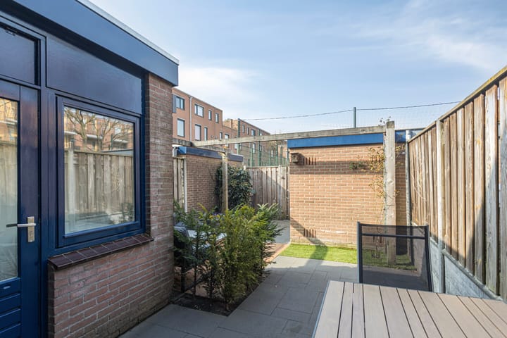 Foto 14 van Chris Wegerifstraat 10