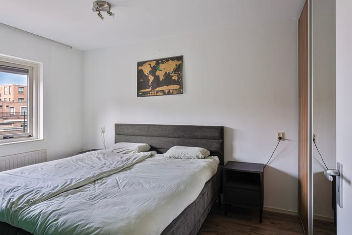 Foto 18 van Chris Wegerifstraat 10