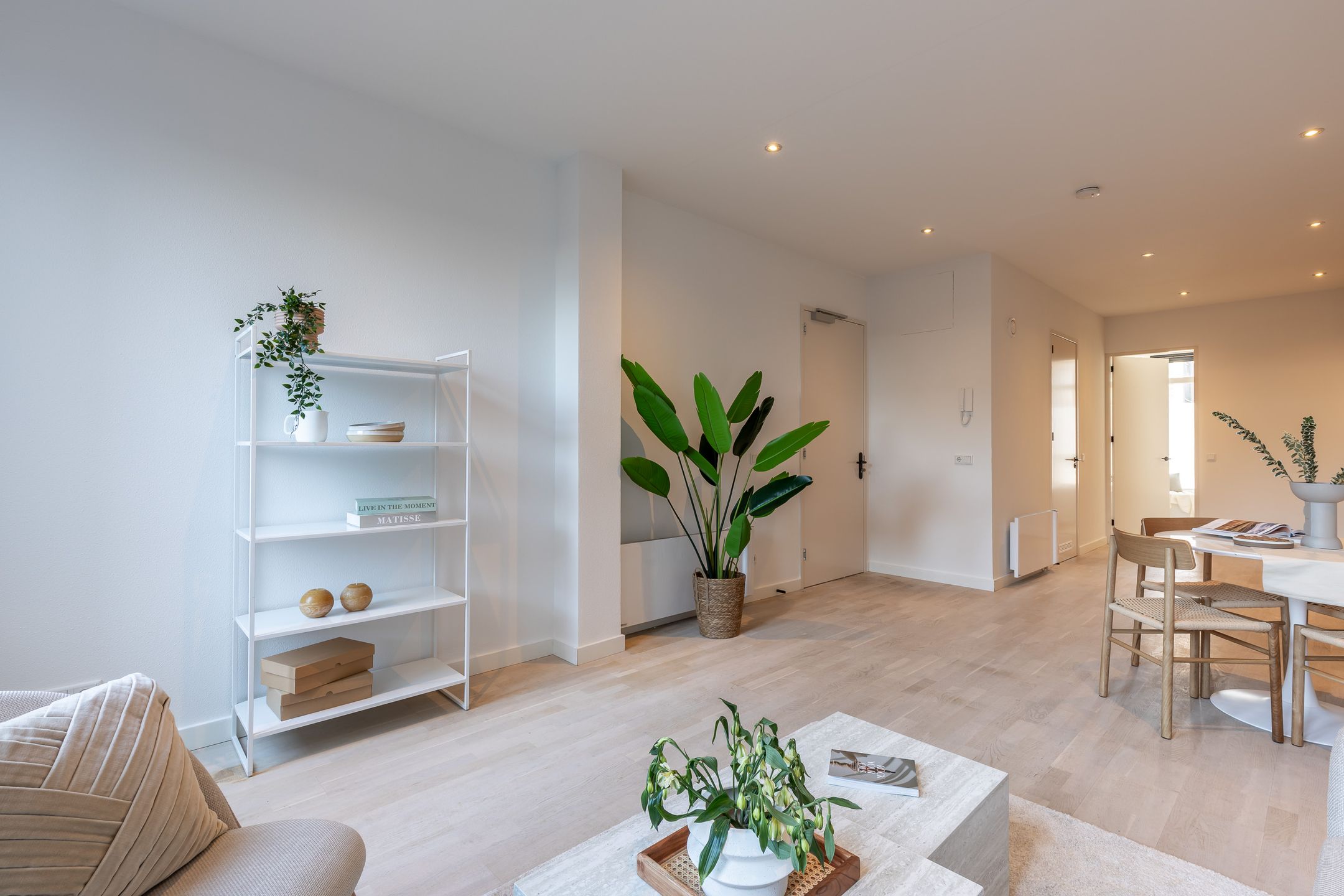 Photo 9 of Amsterdamsestraatweg 142