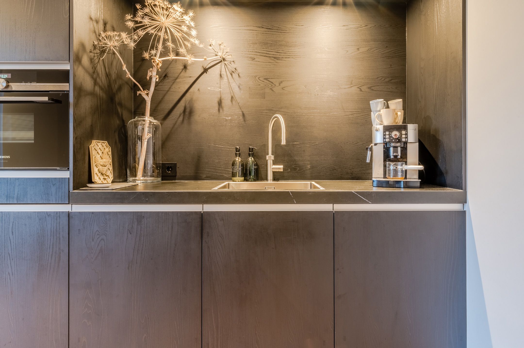 Foto 9 van Hoogstraat 81