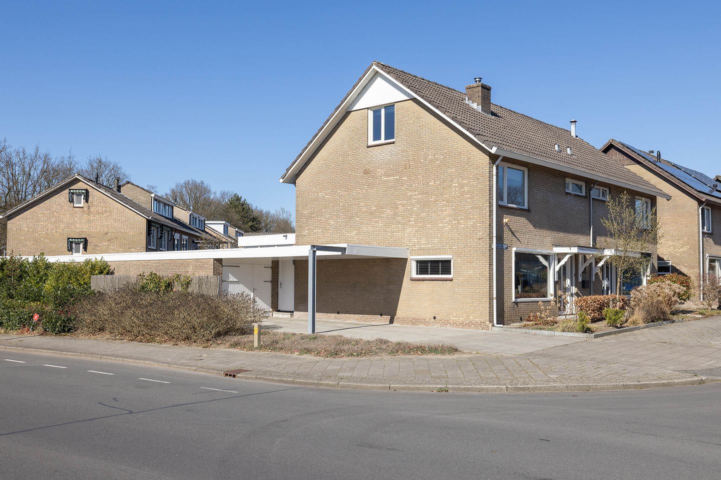 Foto 5 van Voltherstraat 1