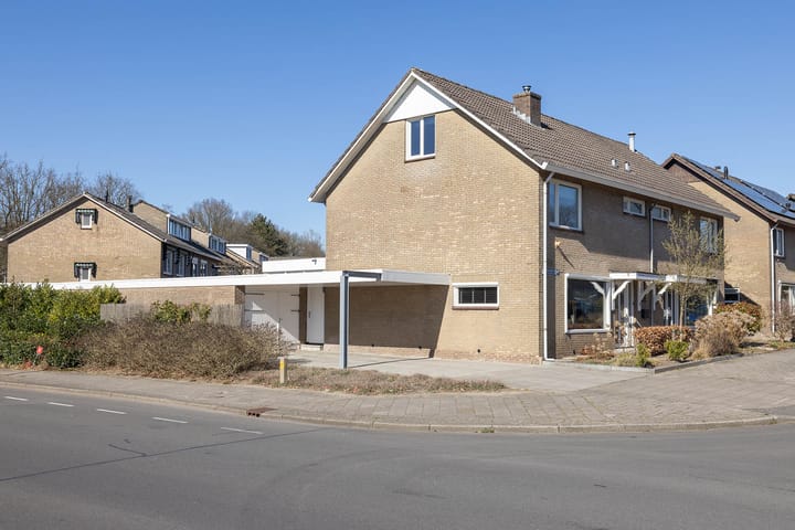 Foto 5 van Voltherstraat 1