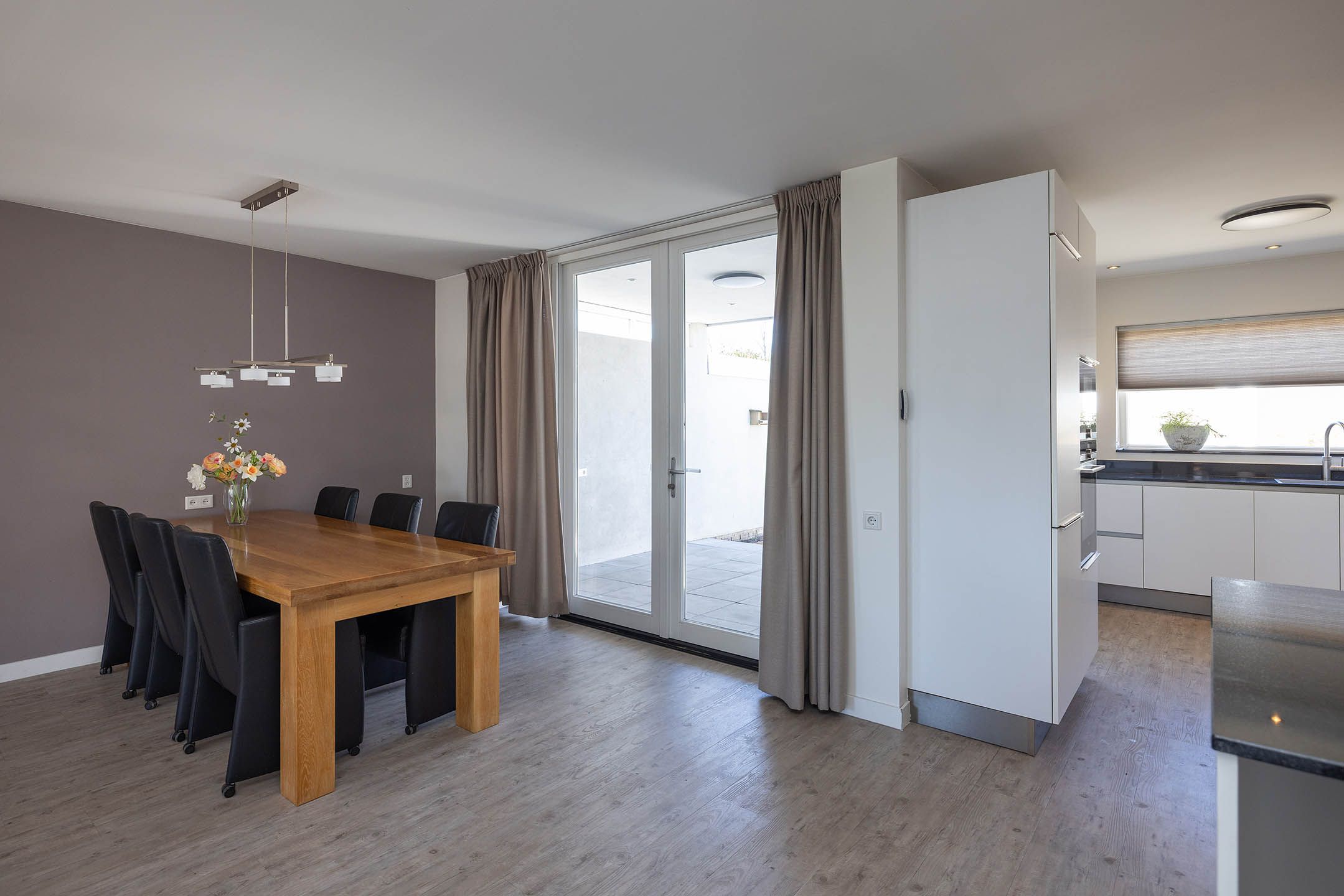 Foto 9 van Voltherstraat 1