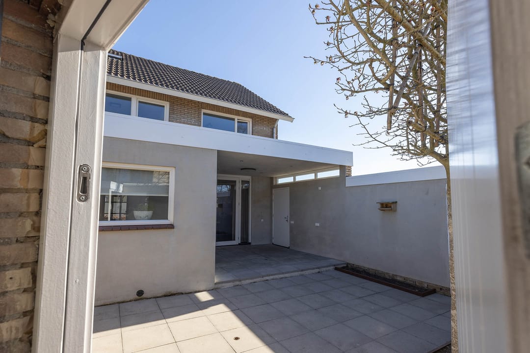 Foto 22 van Voltherstraat 1