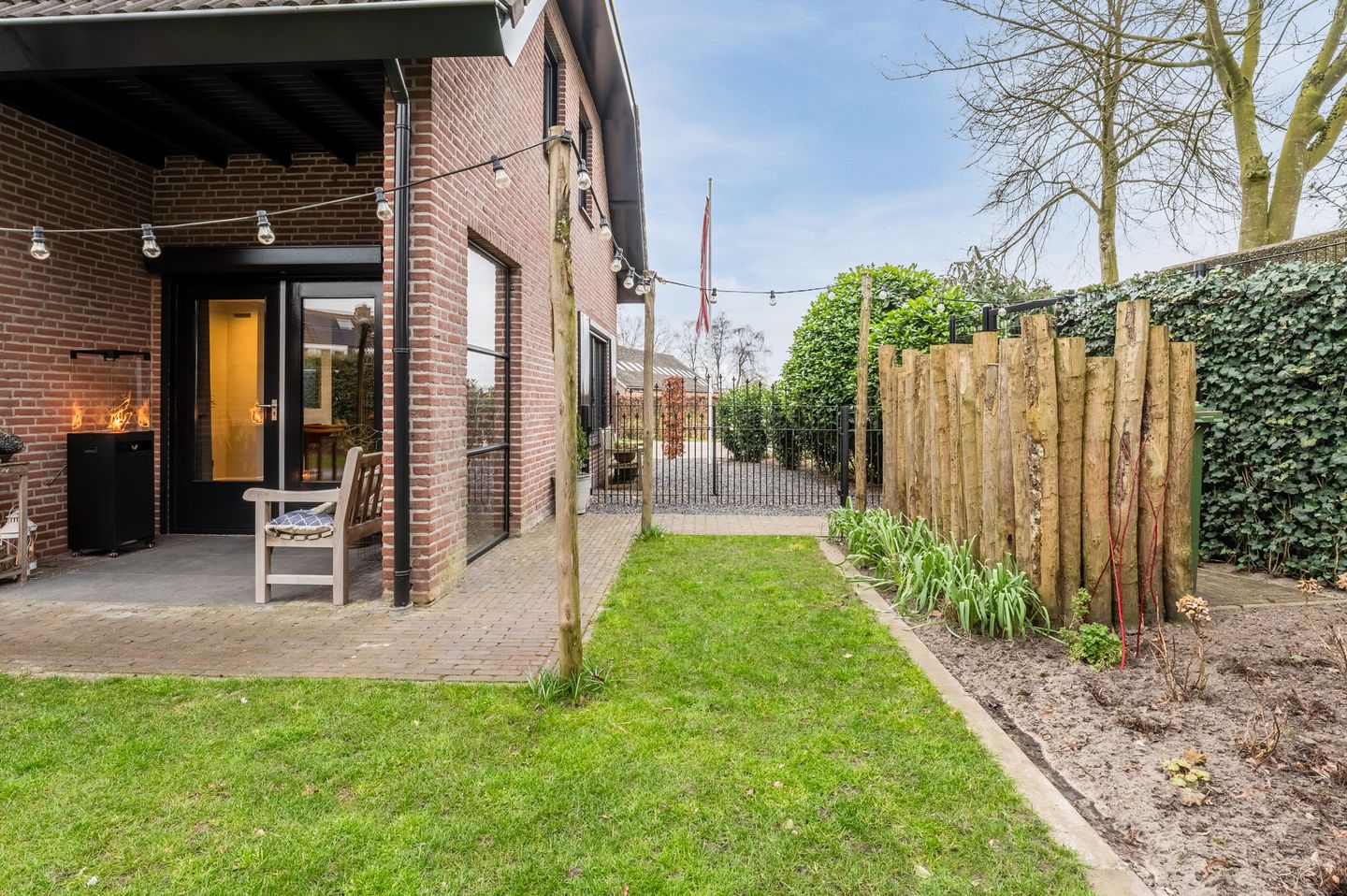 Foto 35 van Hoogstraat 81