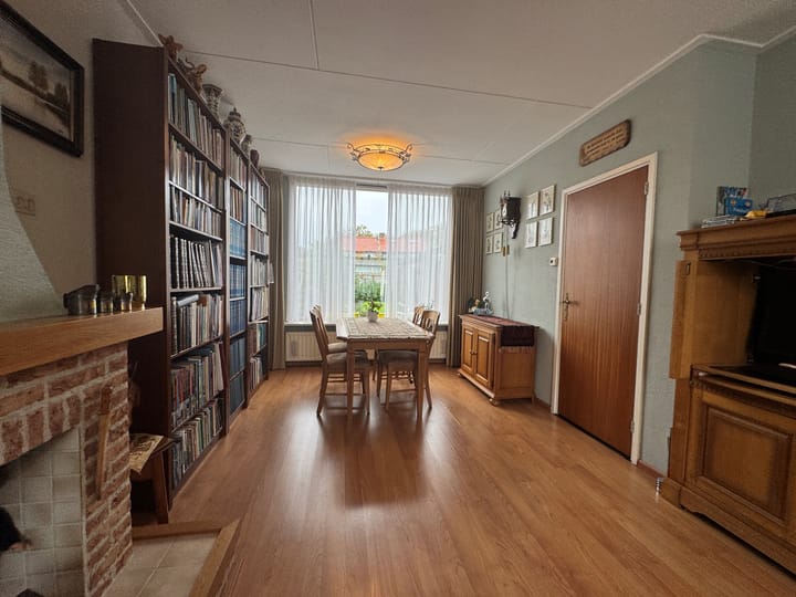 Foto 5 van IJsbaanstraat 8