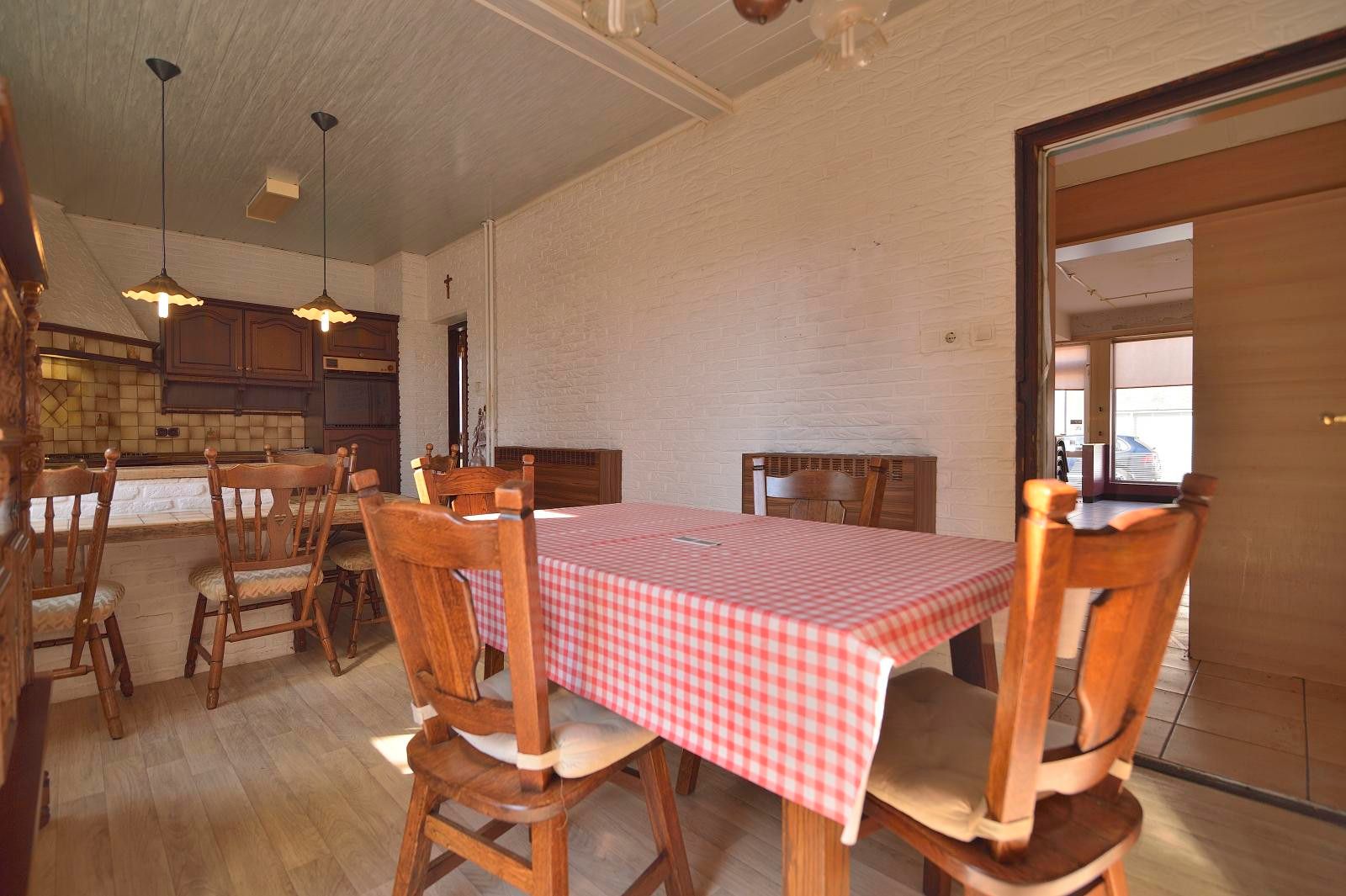 Foto 24 van Bernadettelaan 21