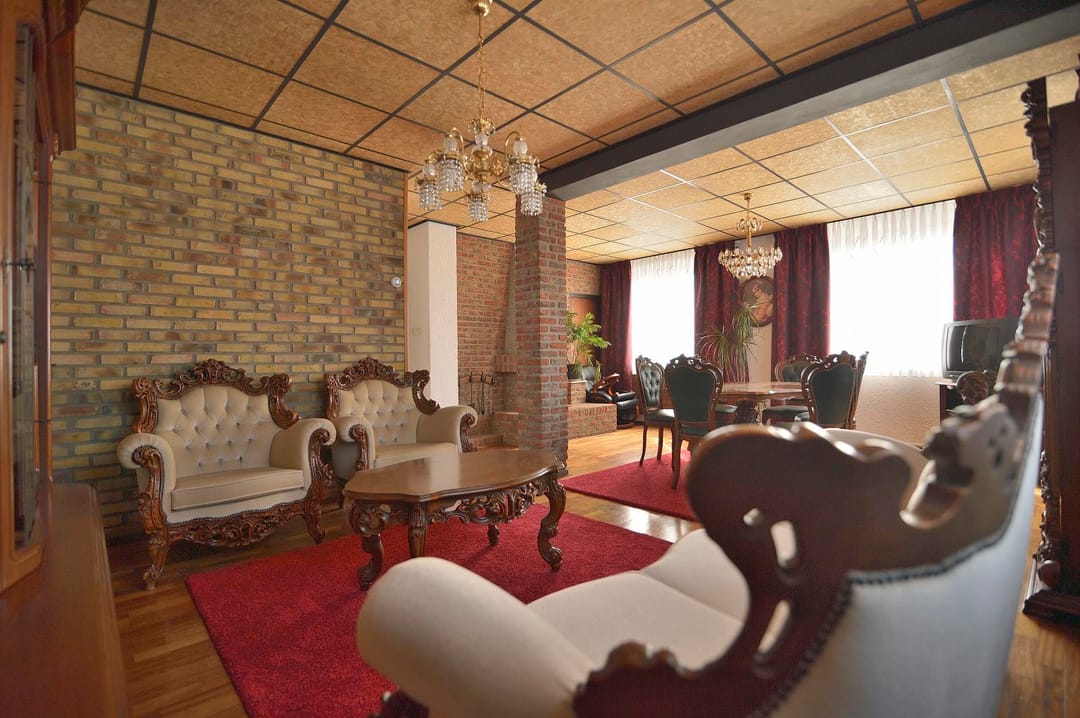 Foto 32 van Bernadettelaan 21