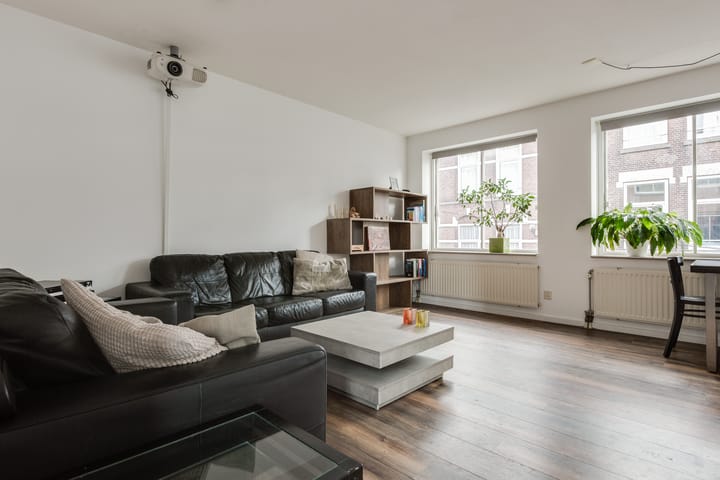 Foto 1 van Adrianastraat 27