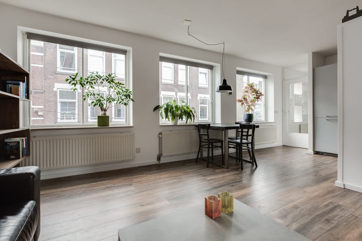 Foto 2 van Adrianastraat 27