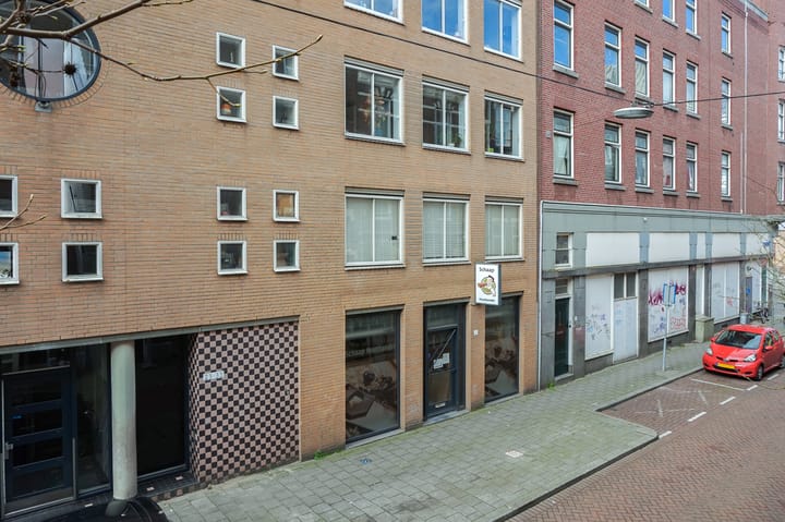 Foto 6 van Adrianastraat 27