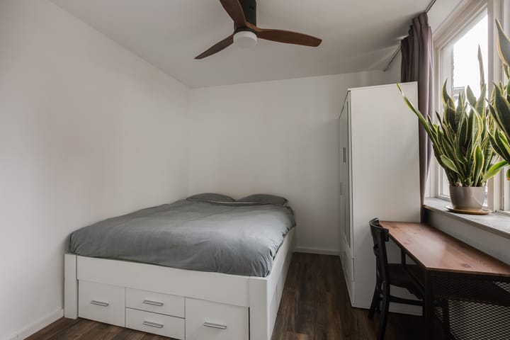 Foto 19 van Adrianastraat 27