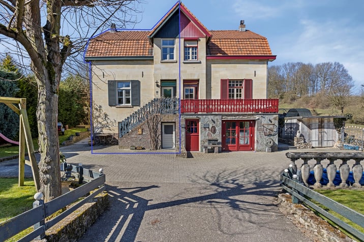 undefined main image