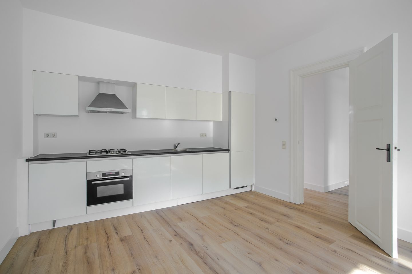 Foto 10 van Cornelis Drebbelstraat 26-H