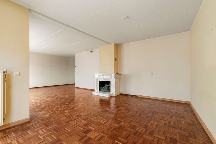 Foto 9 van Steve Bikostraat 7