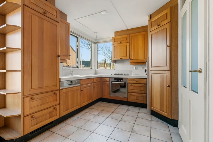 Foto 13 van Steve Bikostraat 7