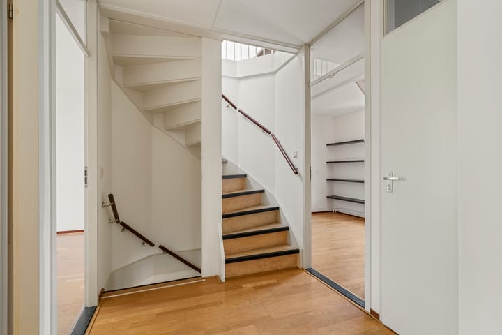 Foto 16 van Steve Bikostraat 7