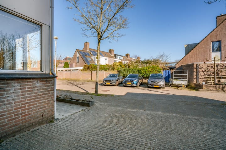 Foto 40 van Steve Bikostraat 7