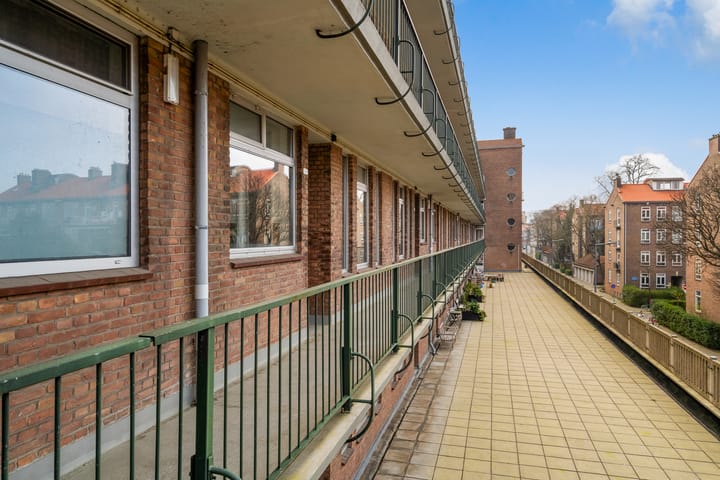 Foto 5 van Herman Robbersstraat 56-C