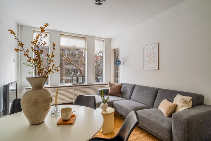 Foto 15 van Herman Robbersstraat 56-C