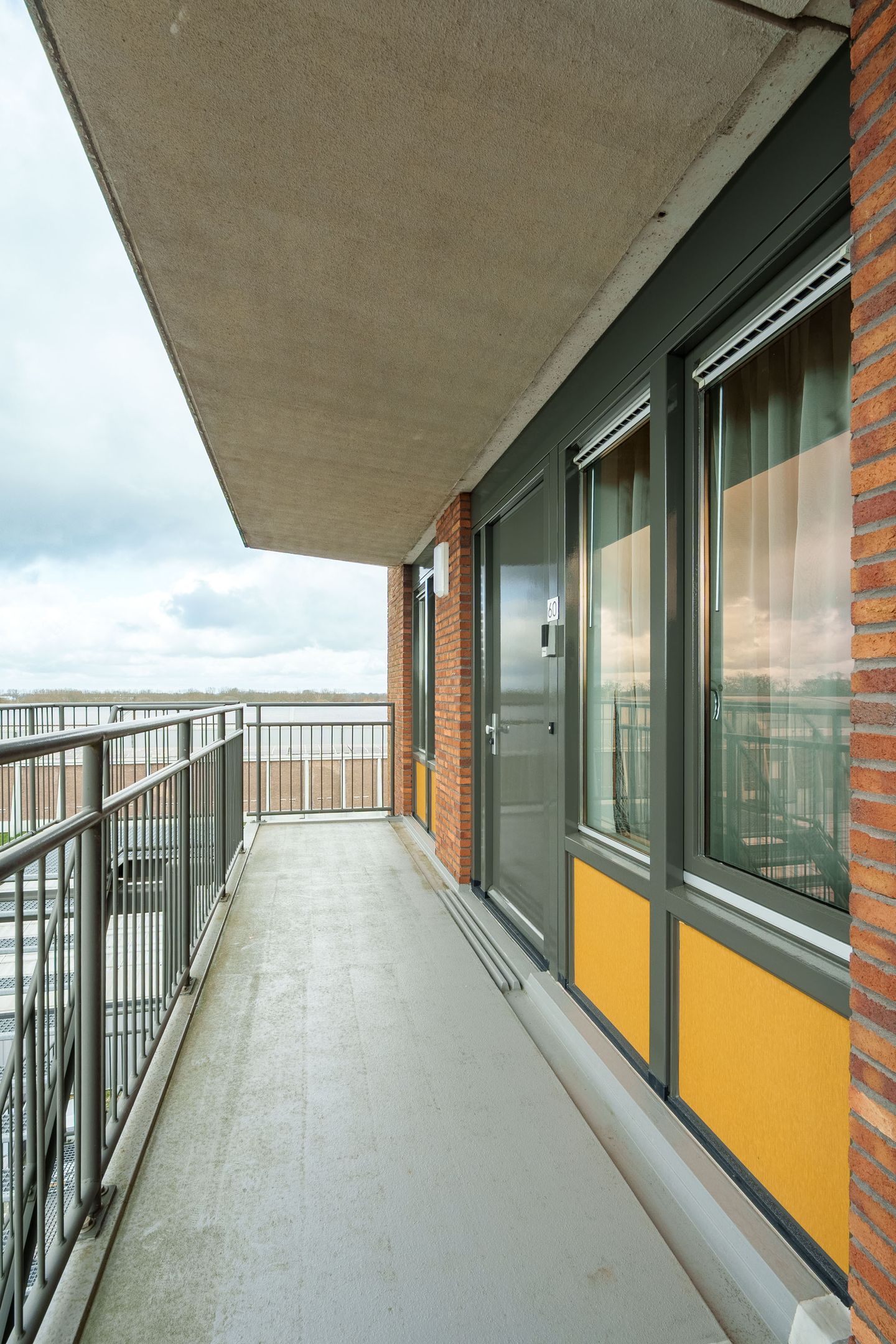 Foto 4 van Plein 15 Augustus 60