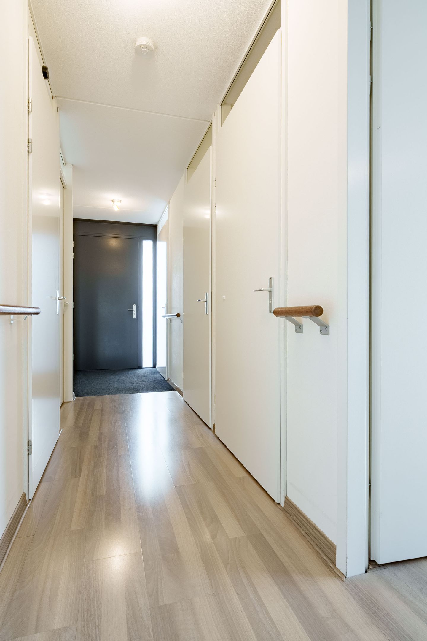 Foto 20 van Plein 15 Augustus 60