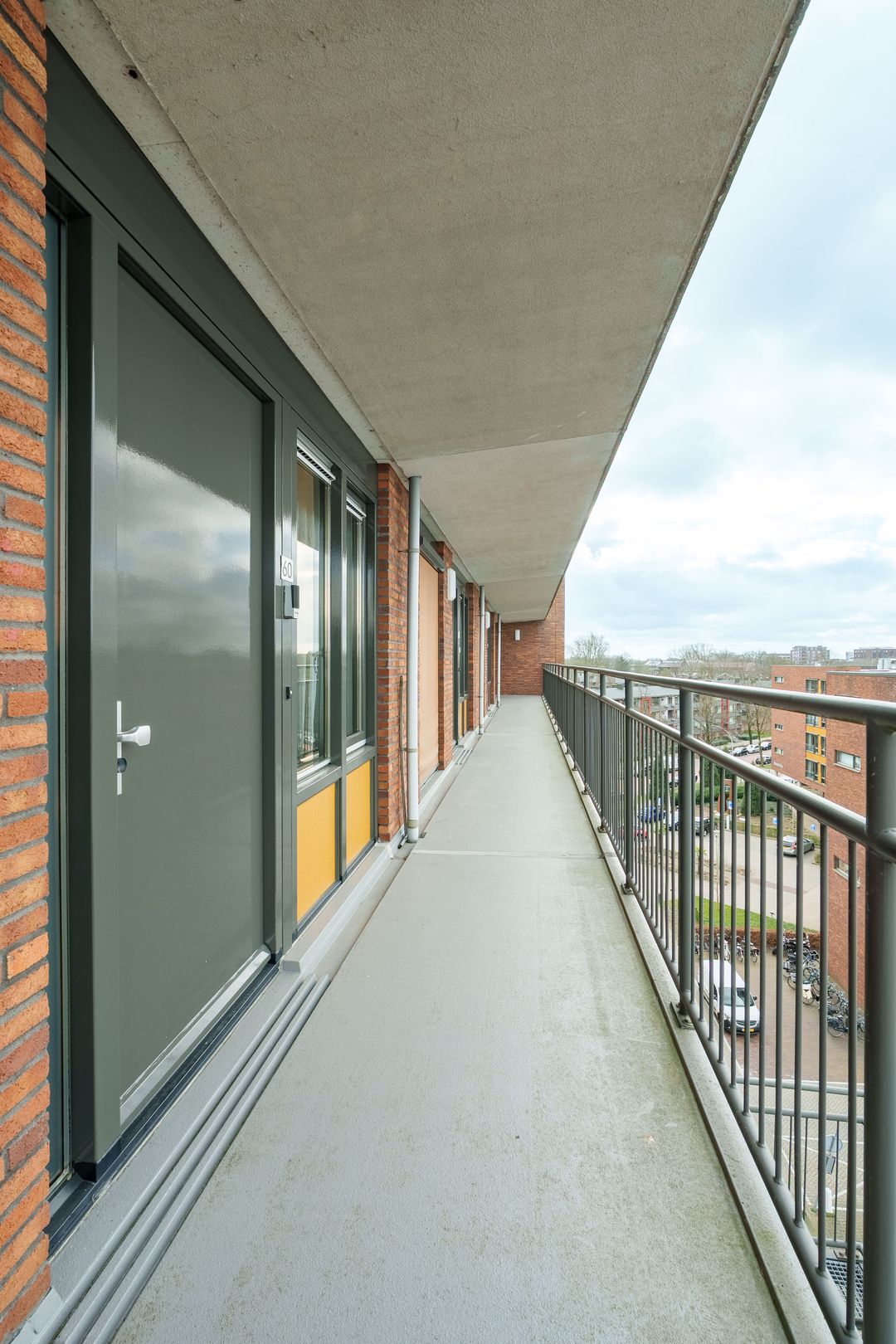 Foto 23 van Plein 15 Augustus 60