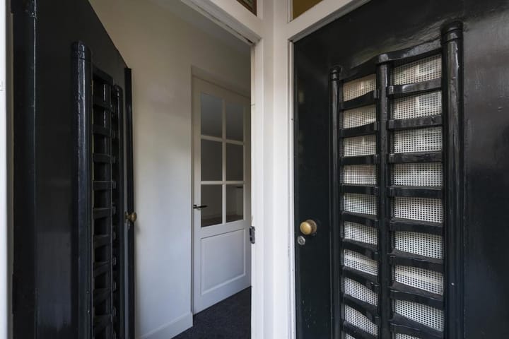 Photo 2 of Van Spilbergenstraat 118-H