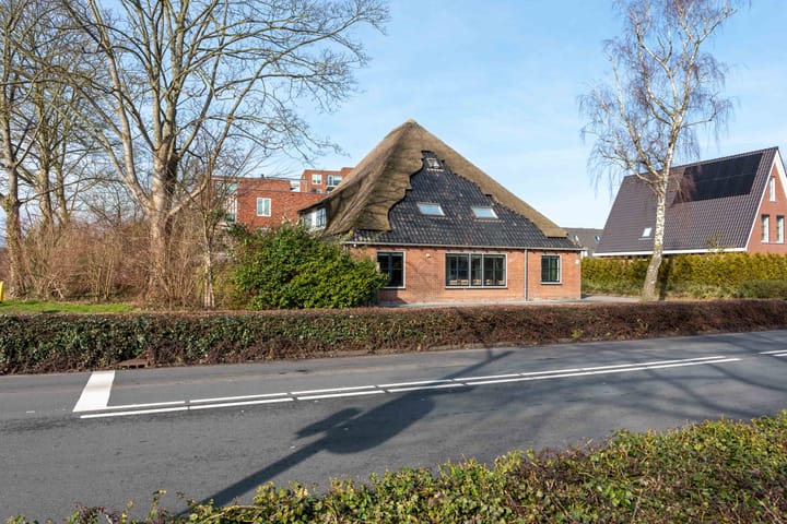 Foto 1 van Middenweg 141