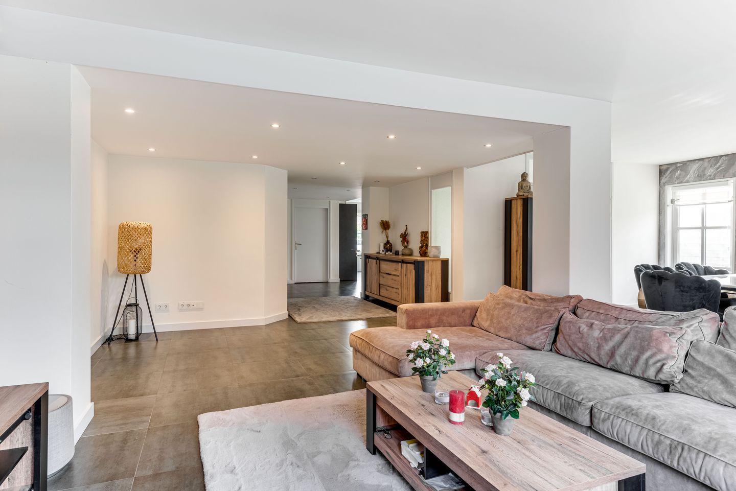 Foto 10 van Middenweg 141