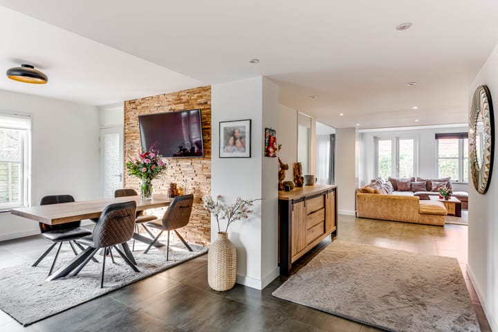 Foto 13 van Middenweg 141