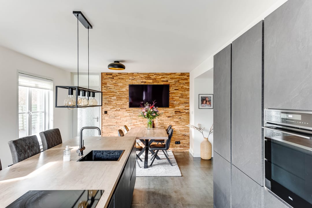 Foto 16 van Middenweg 141