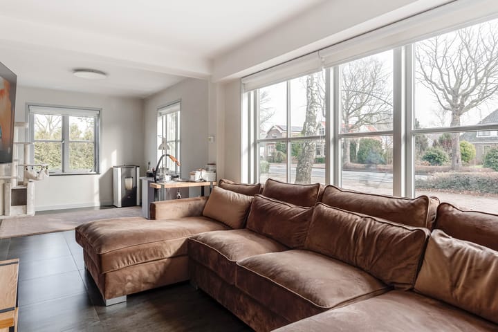 Foto 23 van Middenweg 141