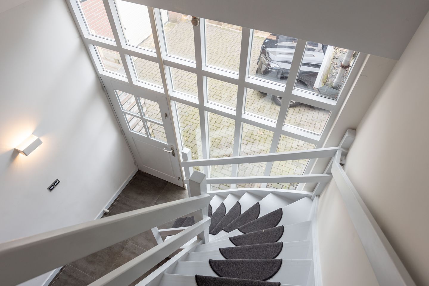 Foto 29 van Middenweg 141