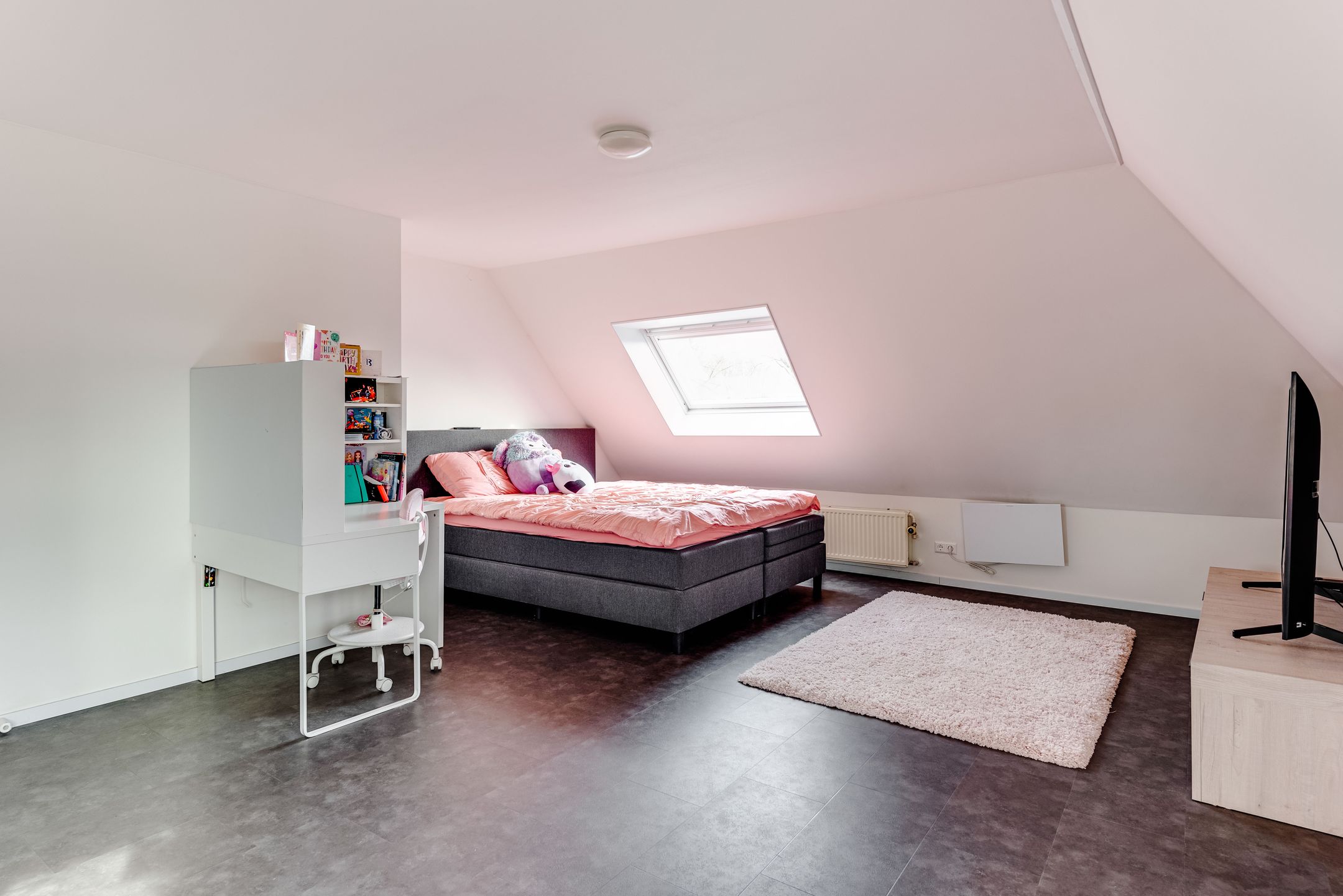 Foto 36 van Middenweg 141