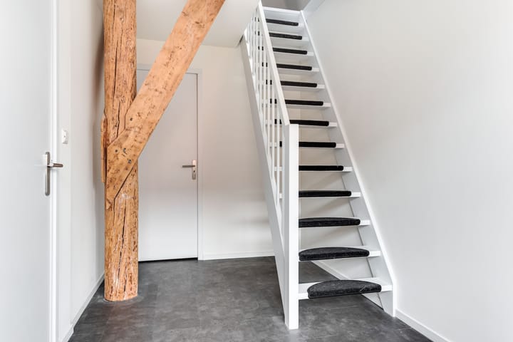 Foto 42 van Middenweg 141